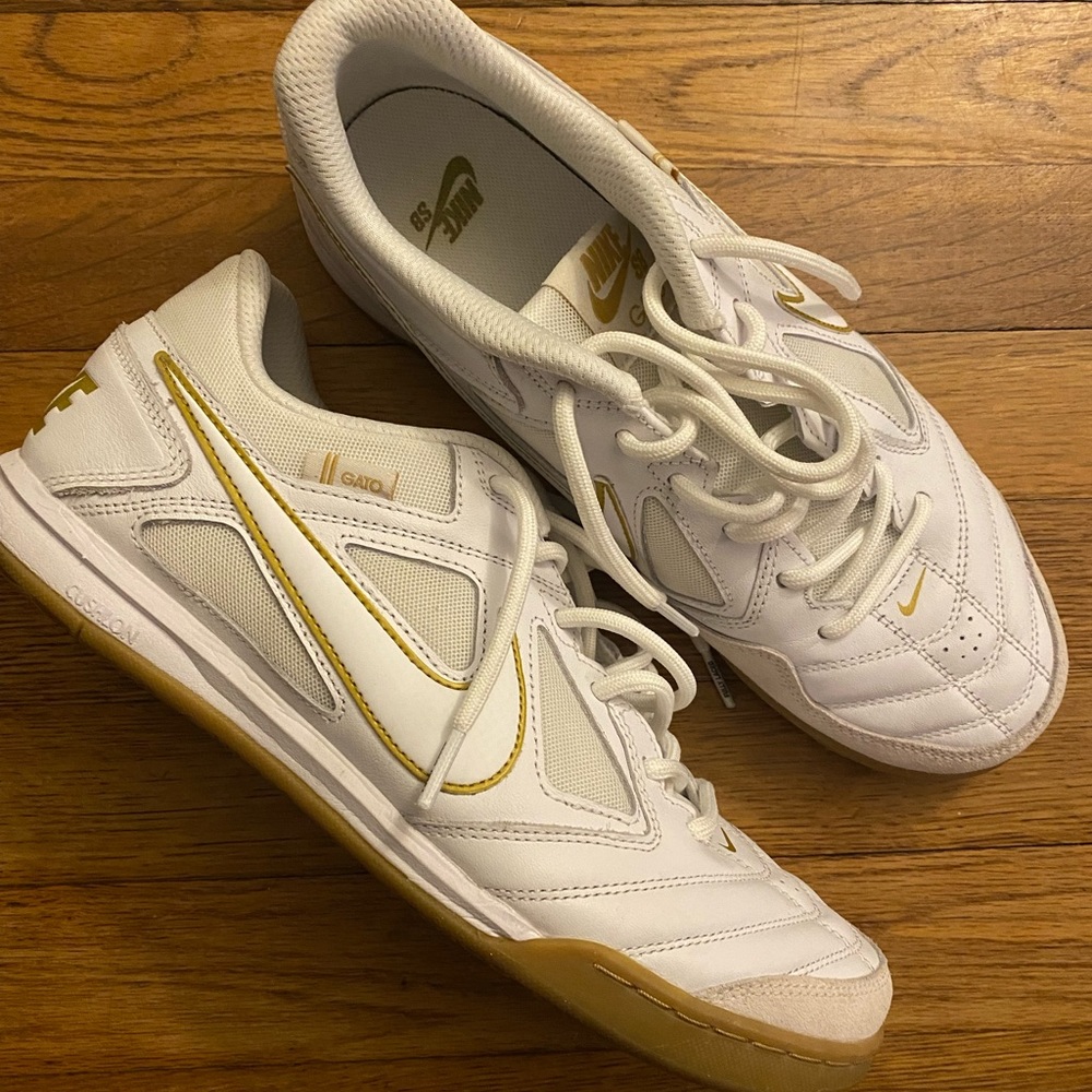 Nike sb gato